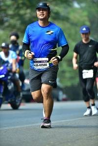 BIB: 42500
                            <button type="button" onclick="openModal(10128768)" class="btn btn-primary btn-sm float-right btn-popup" data-toggle="modal" data-target=".modal-high-quality">
                        <i class="fas fa-shopping-cart"></i> Add to Cart
                    </button>
                                            <button type="button" onclick="isThisMe(10128768, true)" class="btn btn-success btn-sm float-right btn-popup btn-isme hidden" data-toggle="tooltip" data-placement="bottom" title="นี่คือรูปของคุณใช่ไหม คลิกที่นี่เพื่อเอาเข้าอัลบั้ม">
                        <i class="fas fa-plus"></i> Add to album
                    </button>
                    <button type="button" onclick="isThisMe(10128768, false)" class="btn btn-warning btn-sm float-right btn-popup btn-isnotme hidden">
                        <i class="fas fa-ban"></i> Remove from album
                    </button>